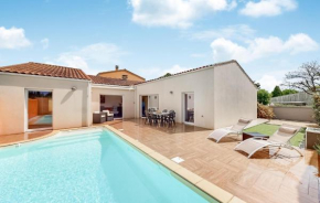 Lovely Home In Saint-Georges-De-Didon